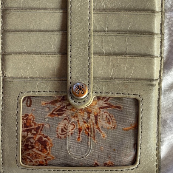 Hobo Wallet - Picture 7 of 7